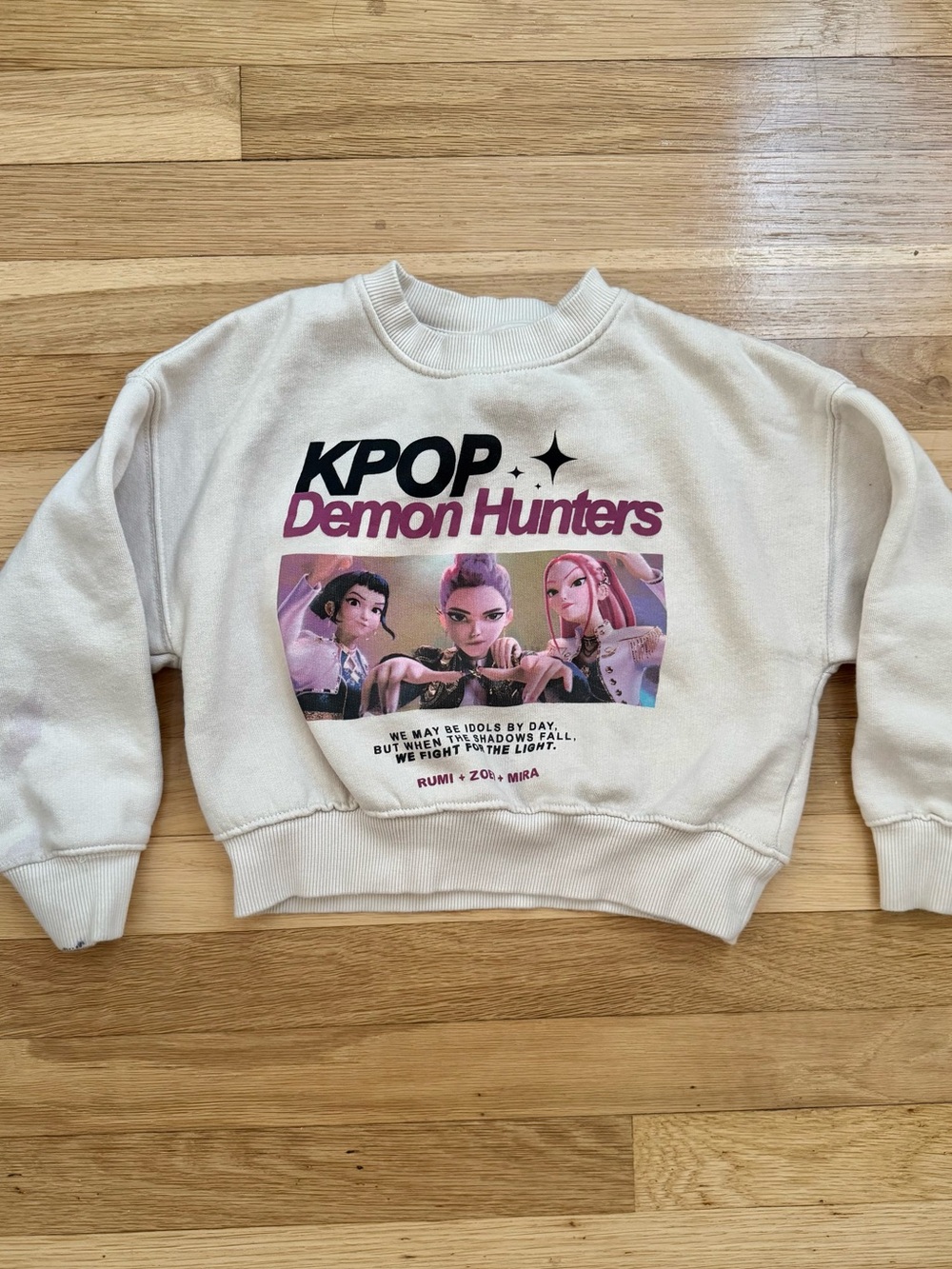 Zara Cream K-Pop Demon Hunters Pullover with Pink & Purple Accents - Picture 2 of 4